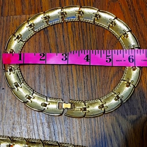 Butler Signed White Enamel & Gold Necklace Bracelet Set - Vintage Bold Look Z3 - Picture 6 of 6